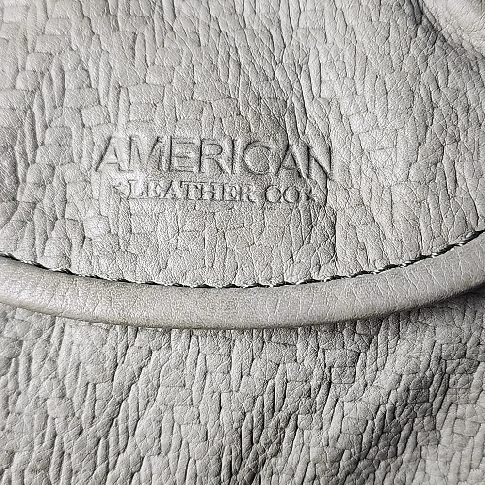 American Leather Co. Crossbody Bag in Soft Green - Picture 2 of 8